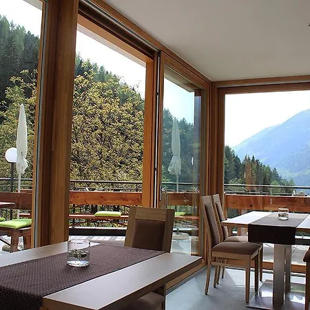 Hofschenke Pfeiftal - Hofblick Apartment